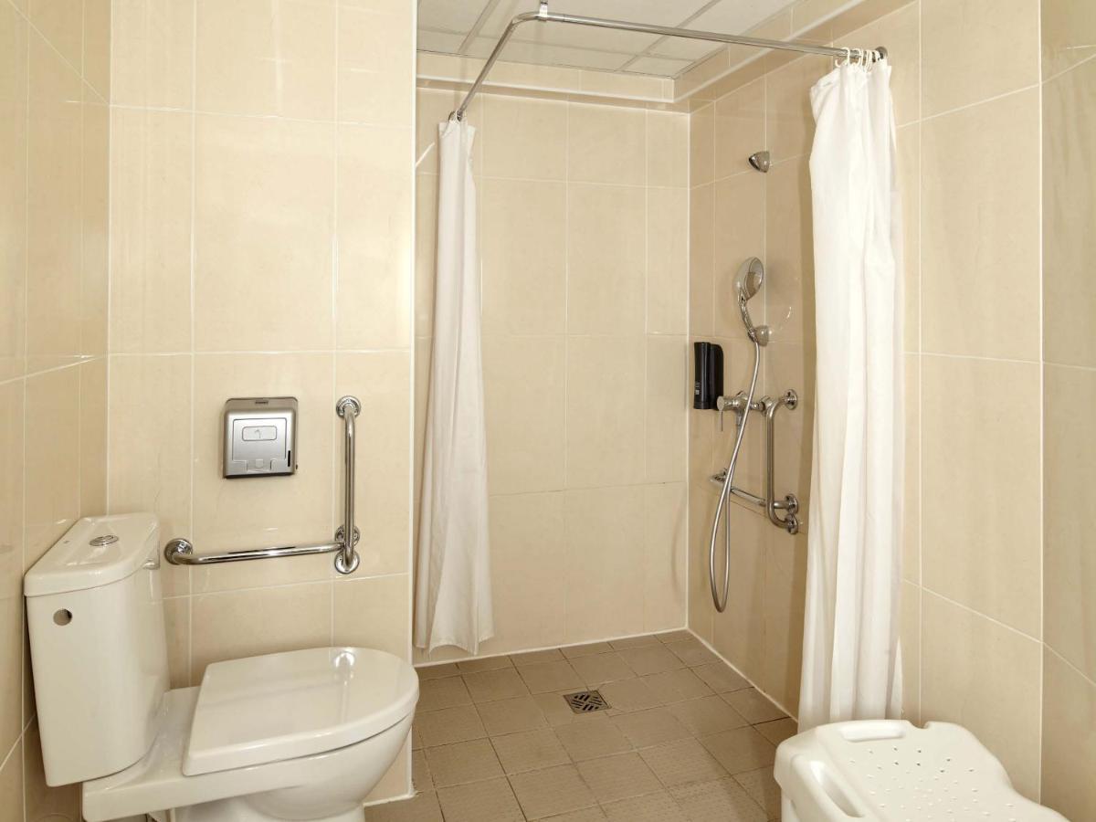 บีแอนด์บี โฮเทล ปารีส รัวซี สนามบินชาร์ลเดอโกล Hotel ภายนอก รูปภาพ