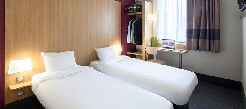 บีแอนด์บี โฮเทล ปารีส รัวซี สนามบินชาร์ลเดอโกล Hotel ภายนอก รูปภาพ