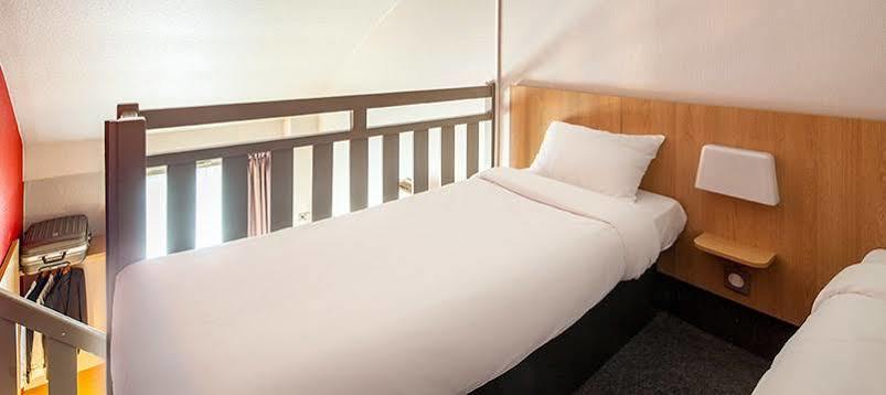บีแอนด์บี โฮเทล ปารีส รัวซี สนามบินชาร์ลเดอโกล Hotel ภายนอก รูปภาพ